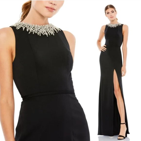 NWOT Mac Duggal Beaded Rhinestone Collar High Neck Column Gown